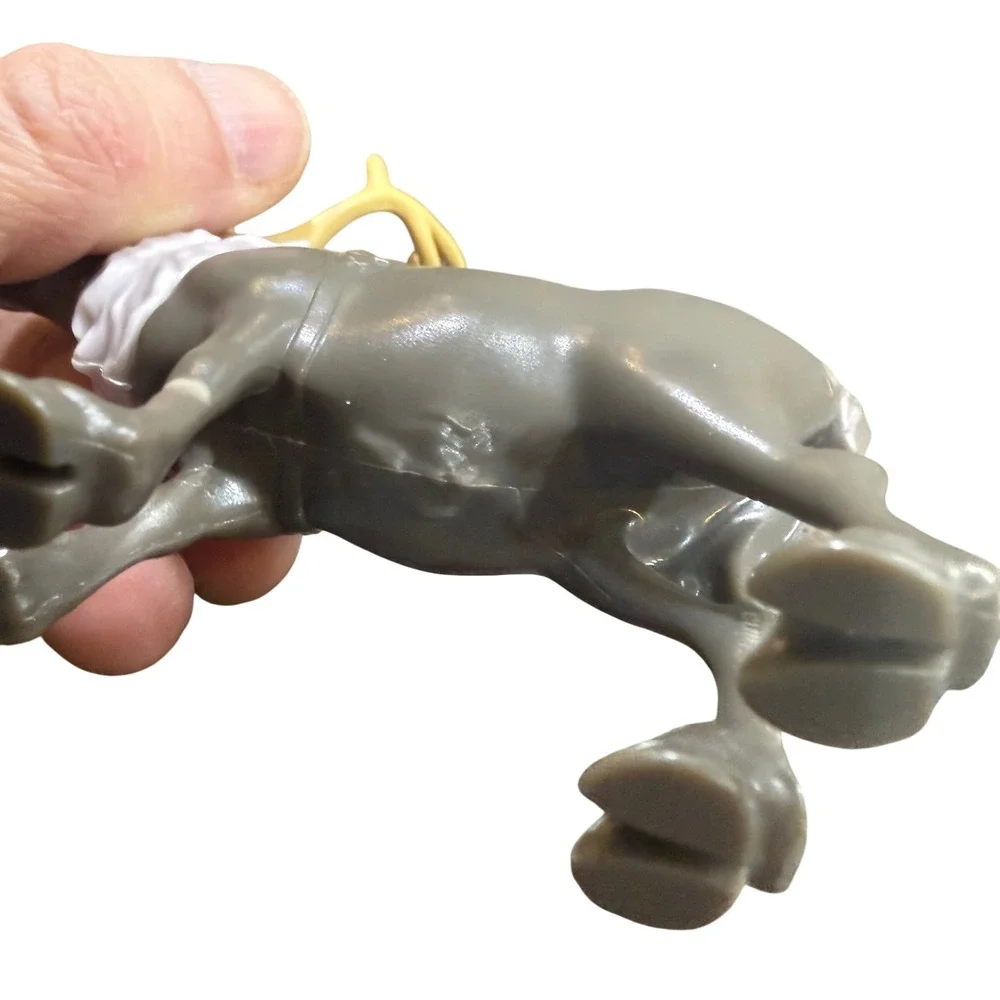 Disney Frozen Sven Reindeer Action‎ Figure Brown White Plastic Toy Figurine